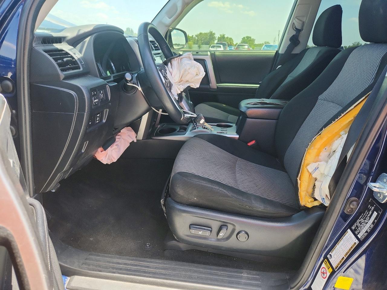 2019 Toyota 4Runner Sr5 - Image 7