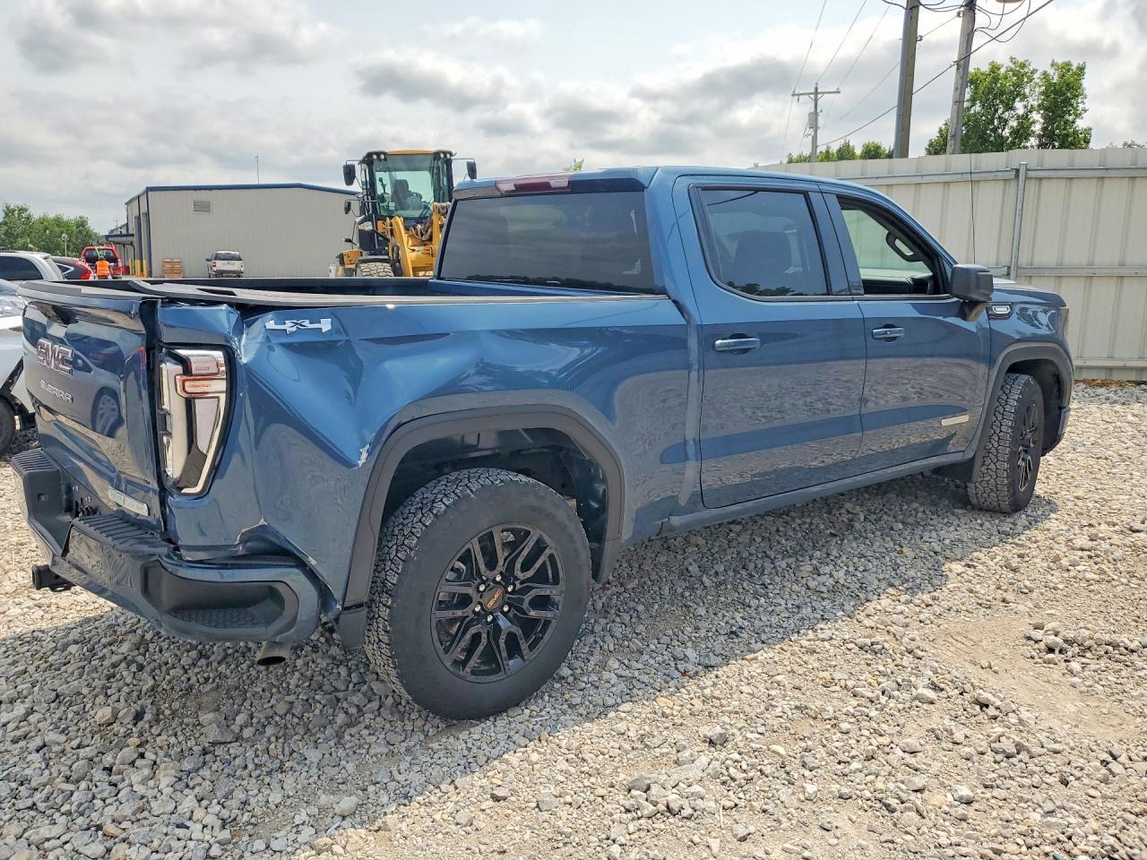 2025 GMC Sierra K1500 Elevation-L - Фото 3