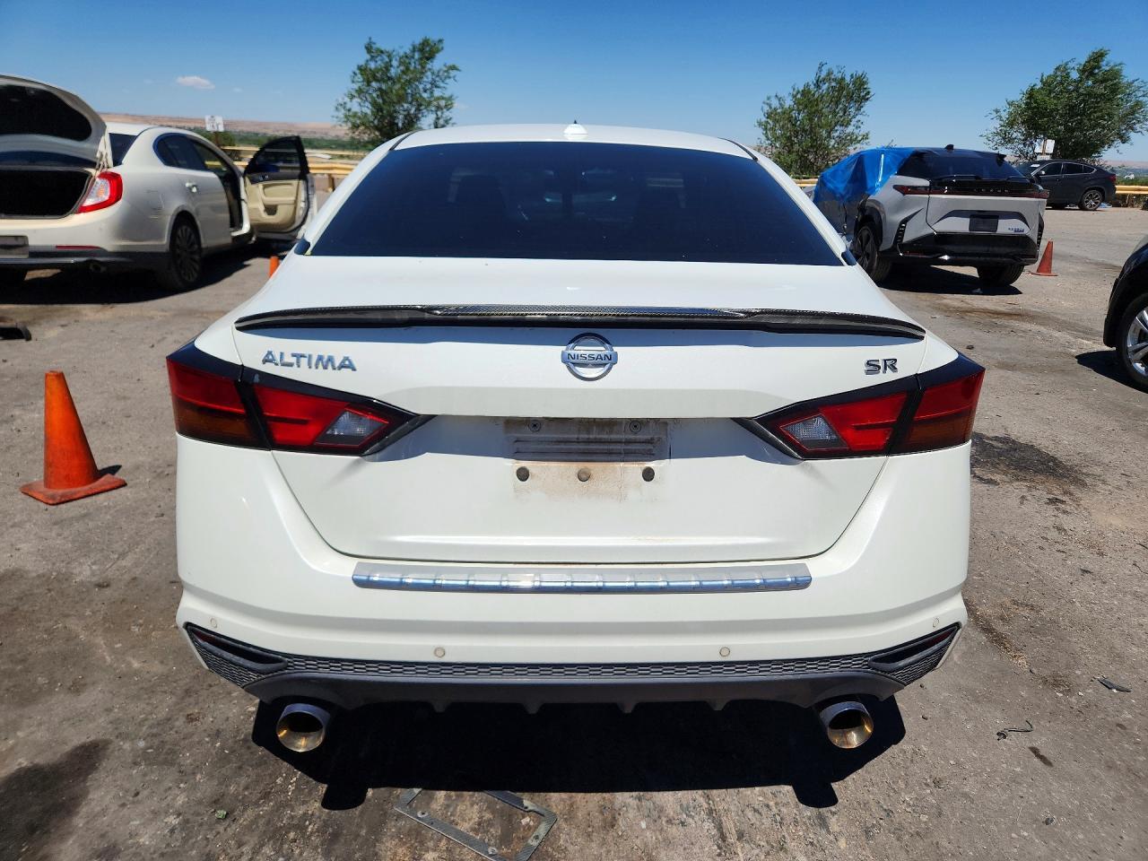 2021 Nissan Altima Sr - Фото 6