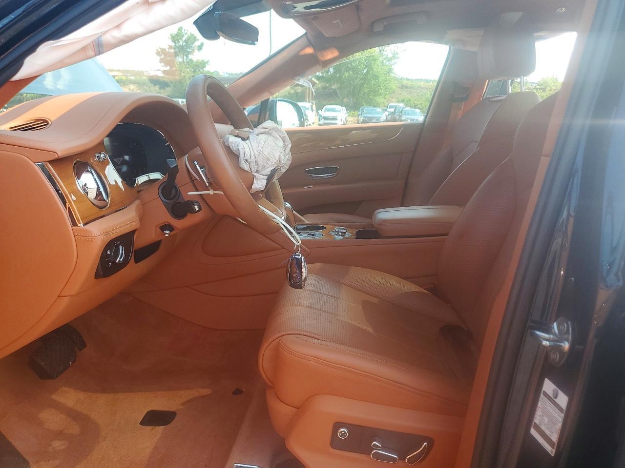 2021 Bentley Bentayga - Image 7