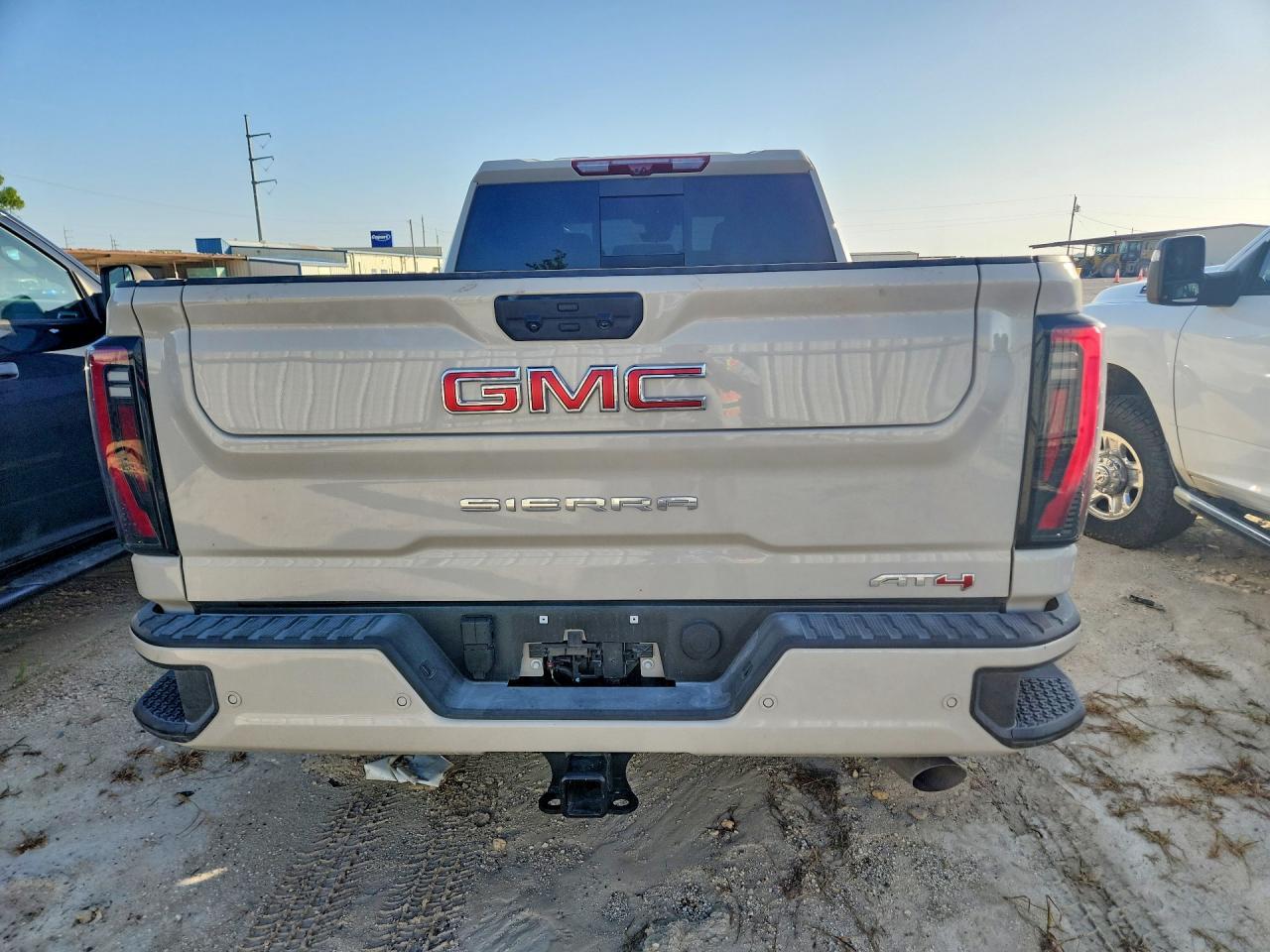 2026 GMC Sierra K2500 At4 - Фото 6