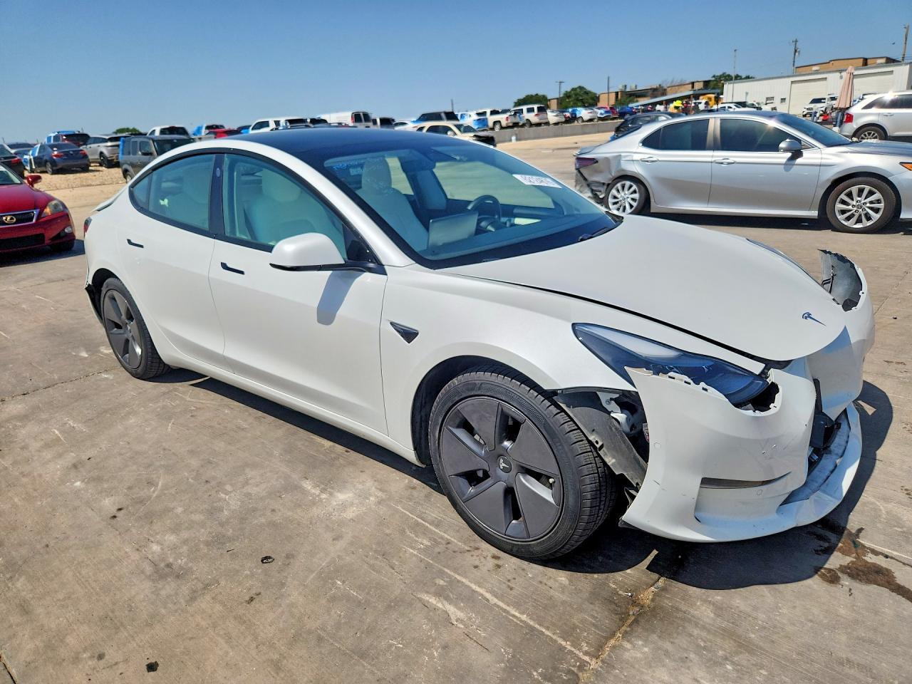 2021 Tesla Model 3 - Image 4