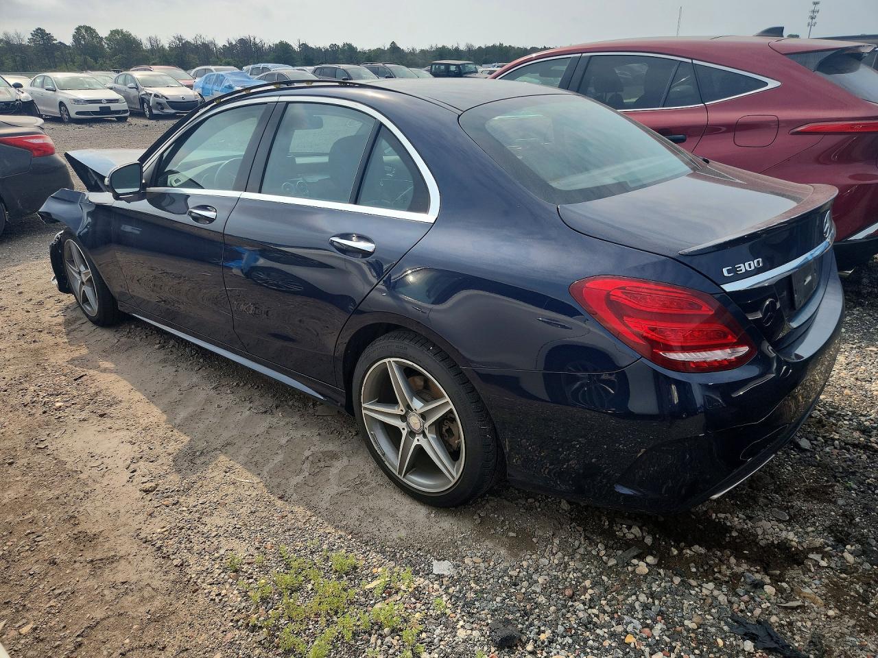 2017 Mercedes-Benz C 300 4Matic - Фото 2