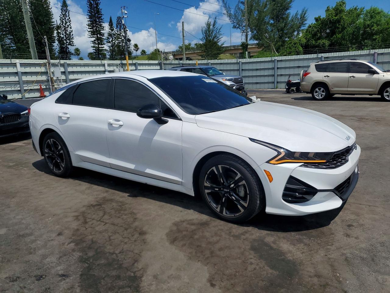 2023 Kia K5 Gt-Line - Image 4