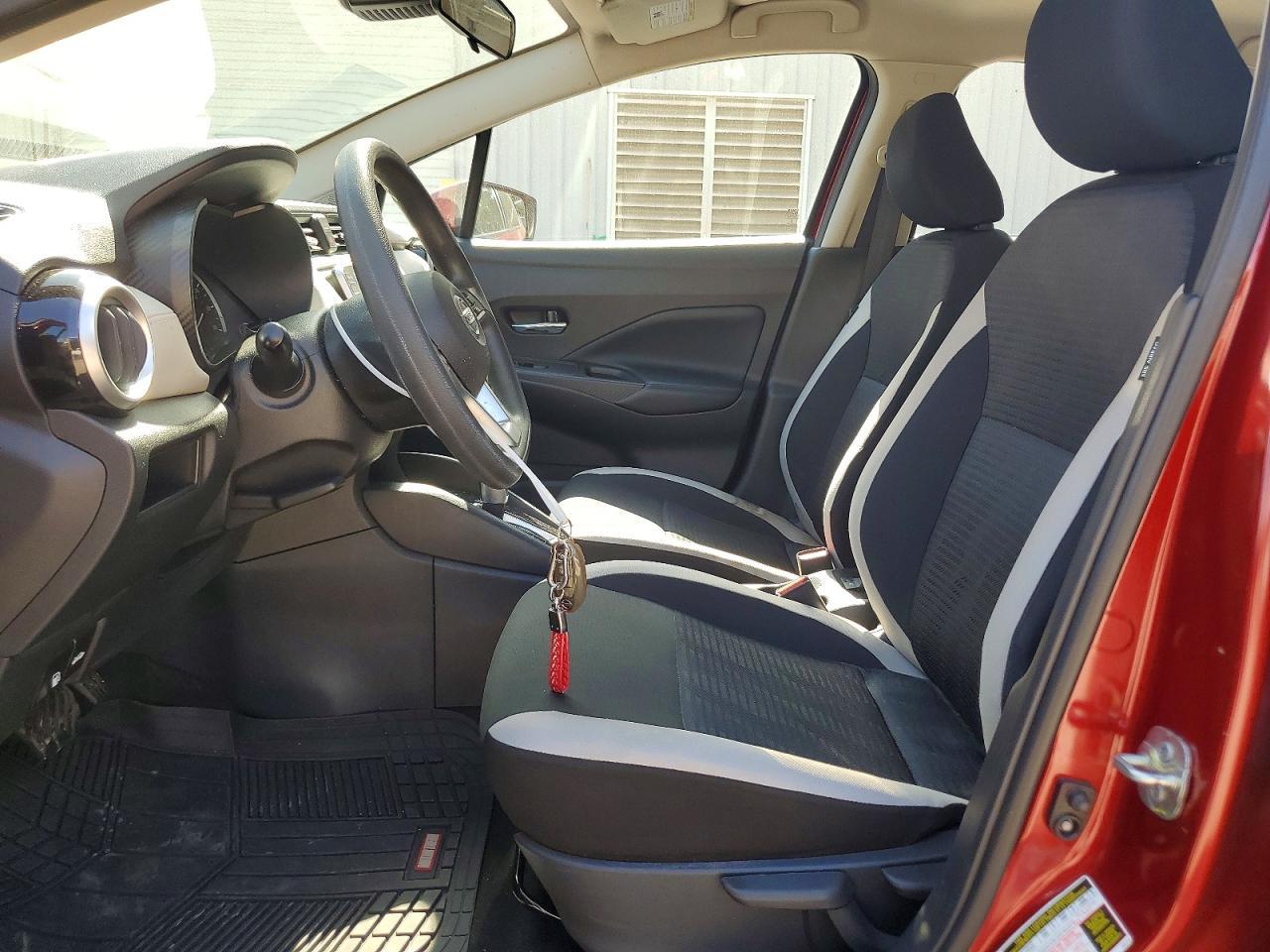 2020 Nissan Versa Sv - Image 7