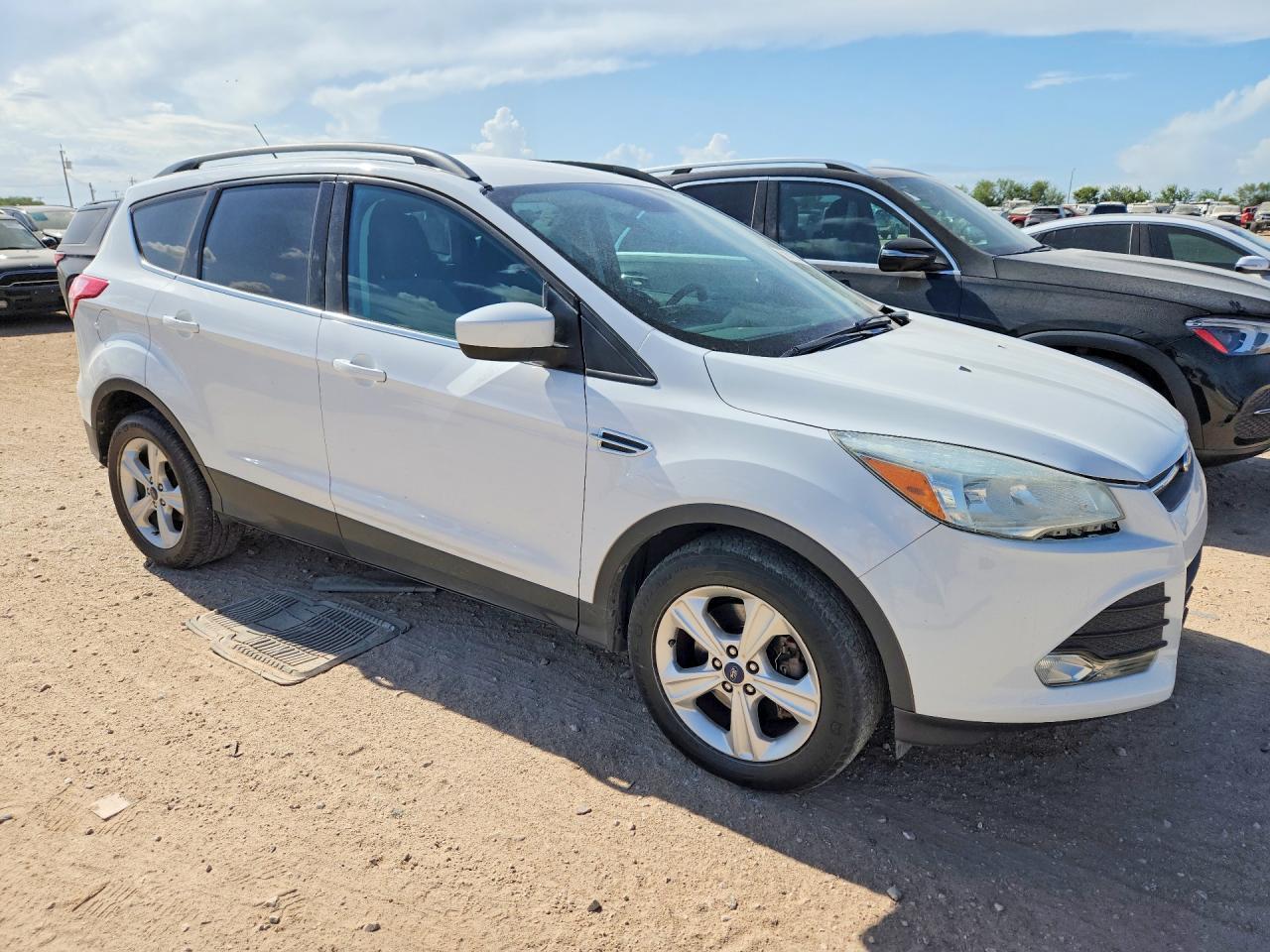 2016 Ford Escape Se - Фото 4