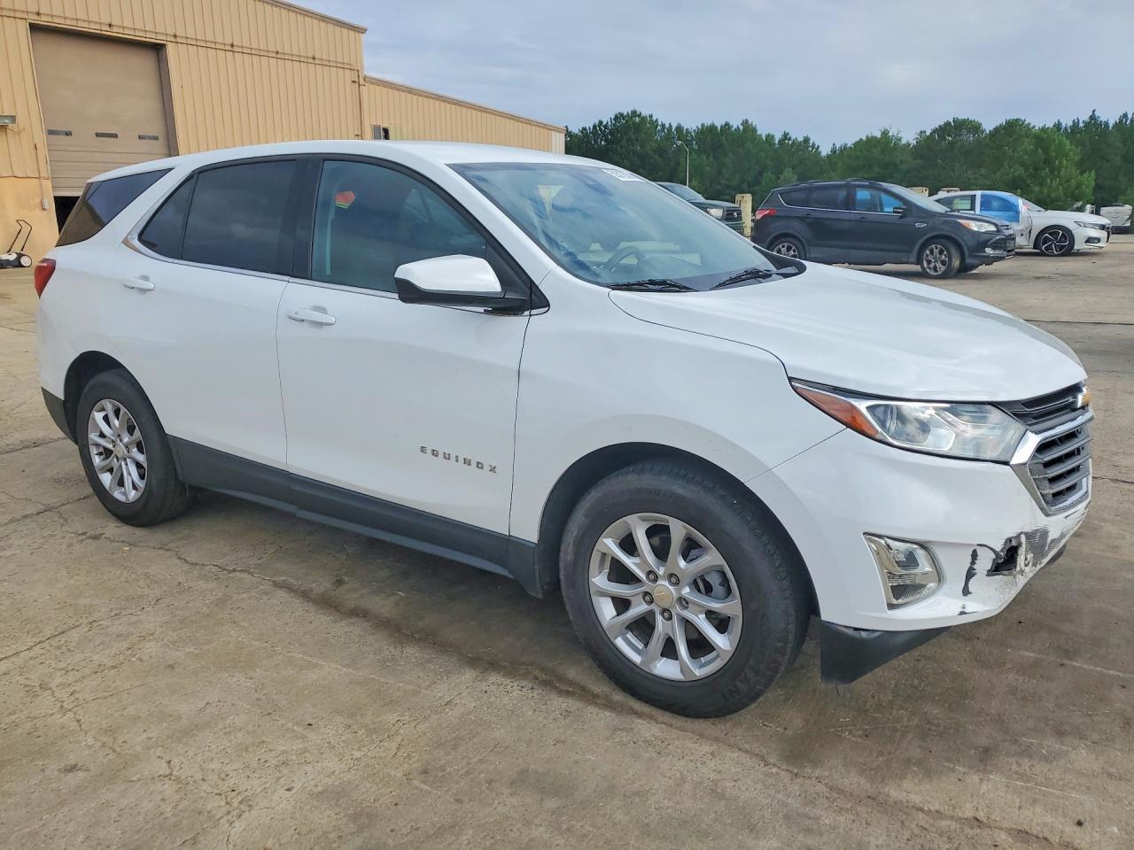 2020 Chevrolet Equinox Lt - Image 4