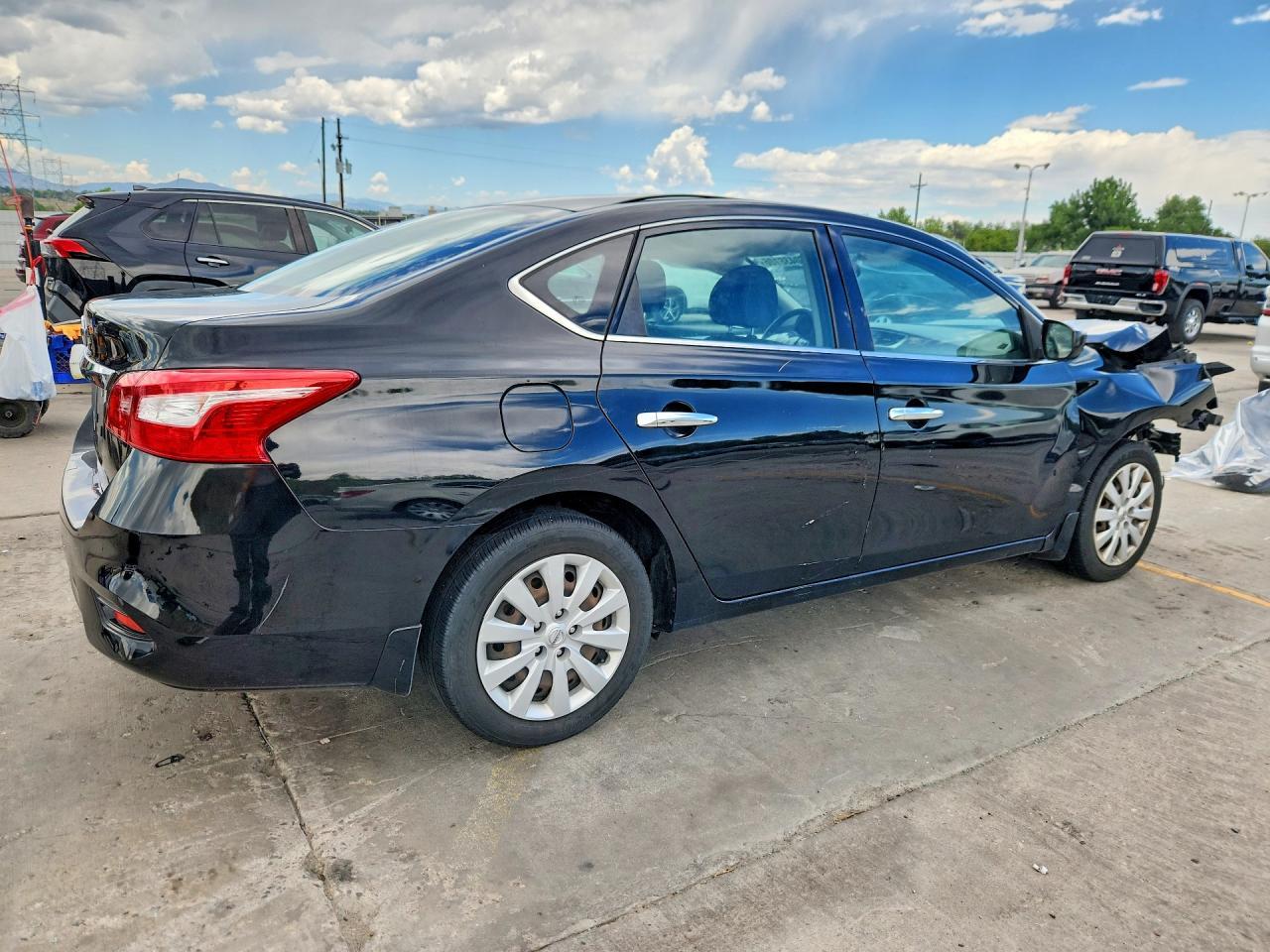 2018 Nissan Sentra S - Image 3