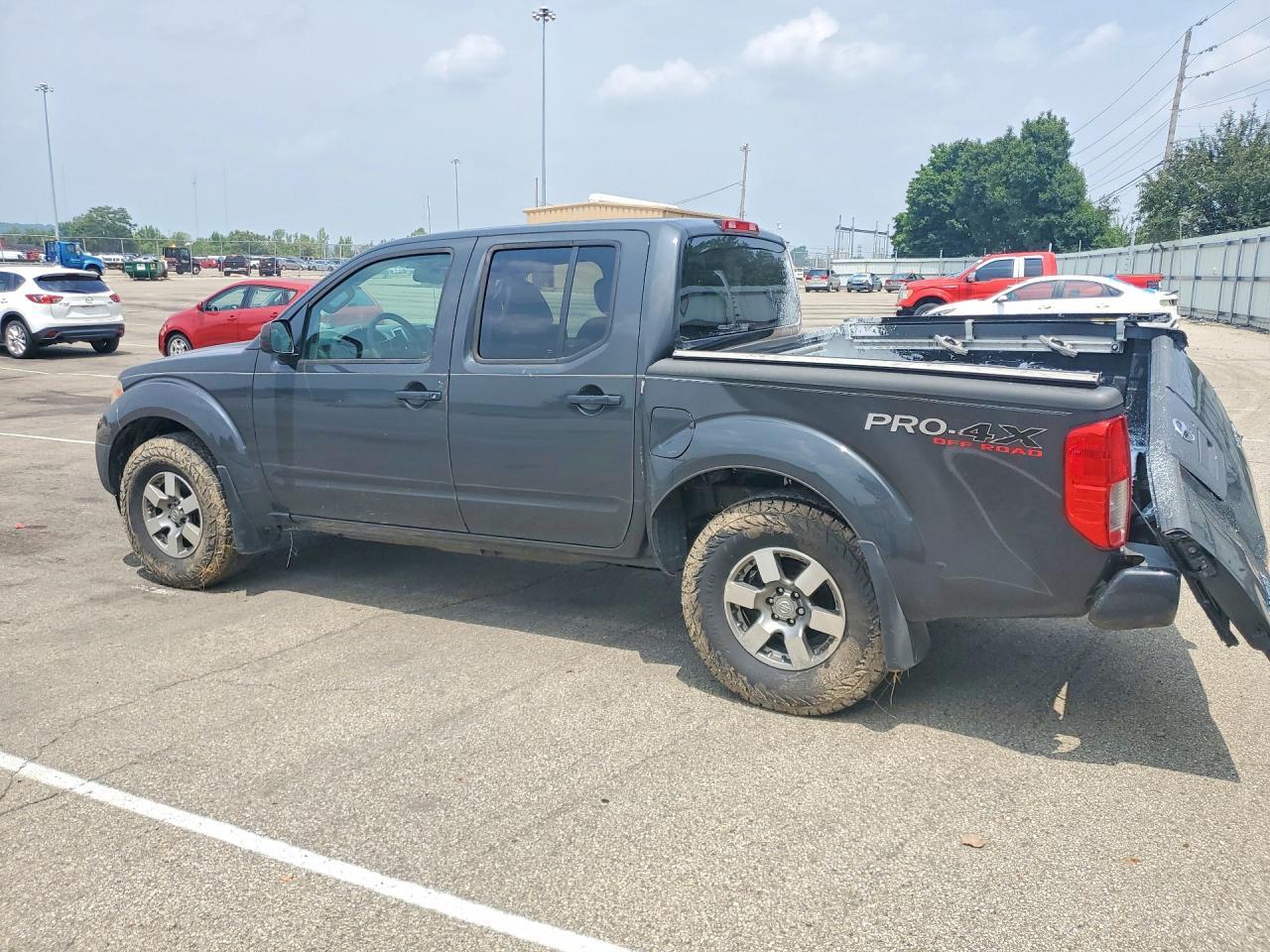 2012 Nissan Frontier S - Image 2