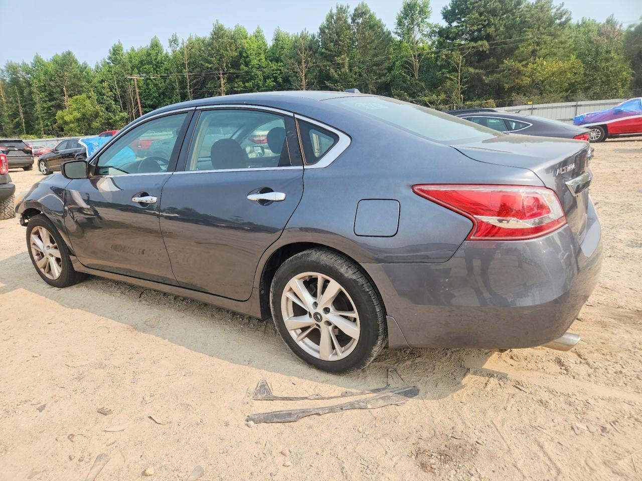 2013 Nissan Altima 2.5 - Image 2