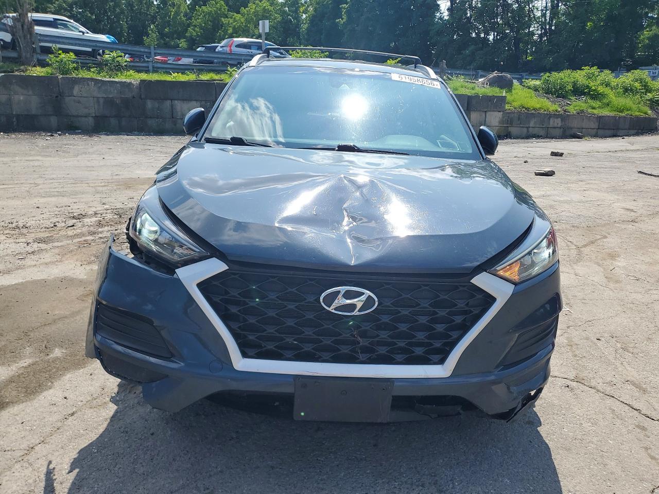 2021 Hyundai Tucson Value - Image 5