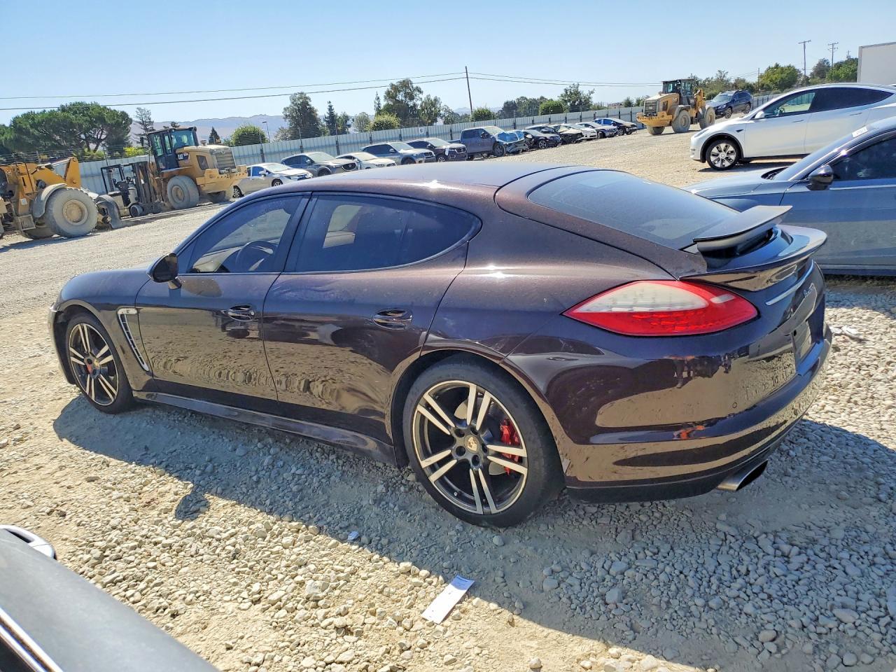 2013 Porsche Panamera 2 - Фото 2