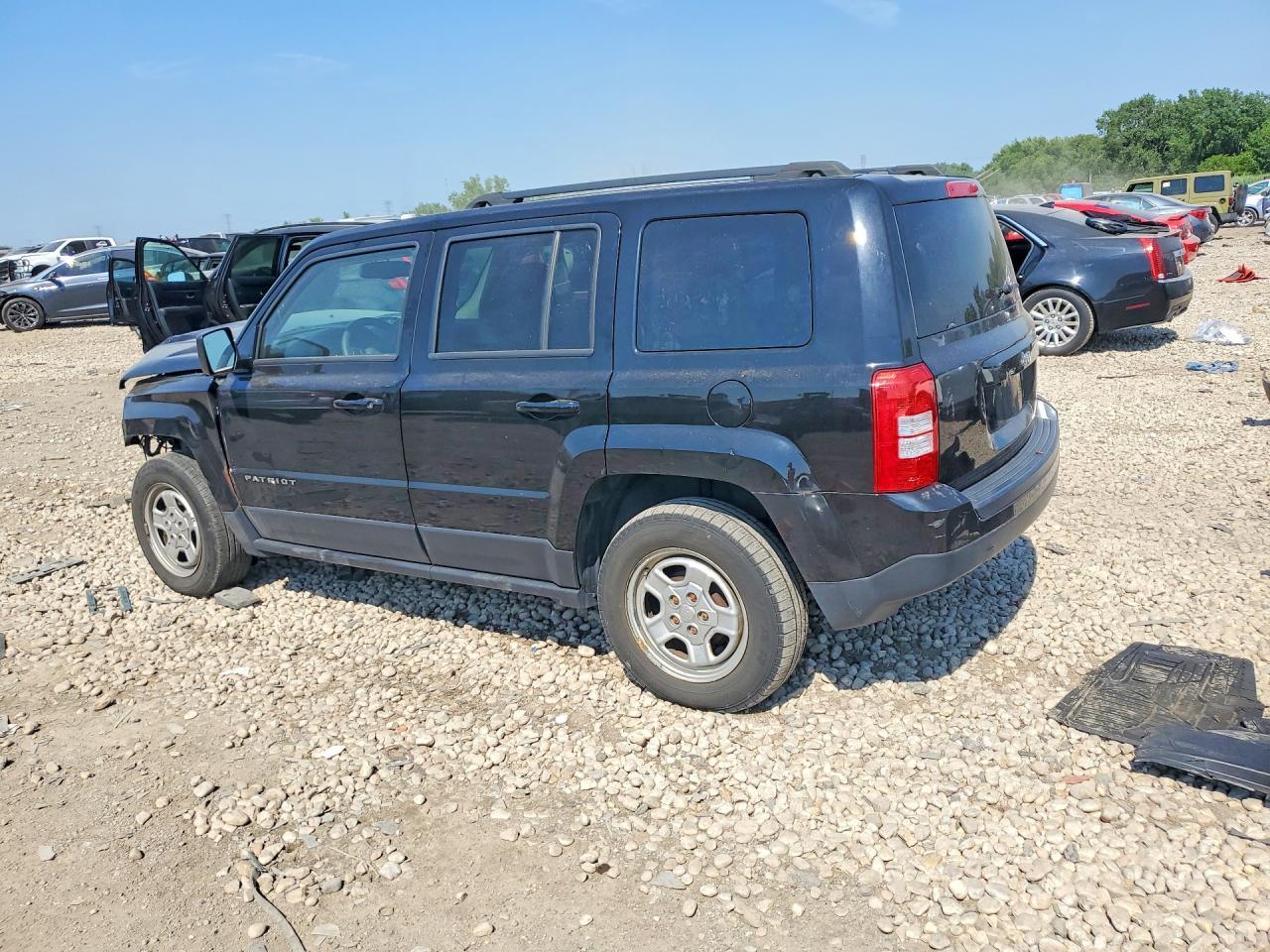2016 Jeep Patriot Sport - Image 2