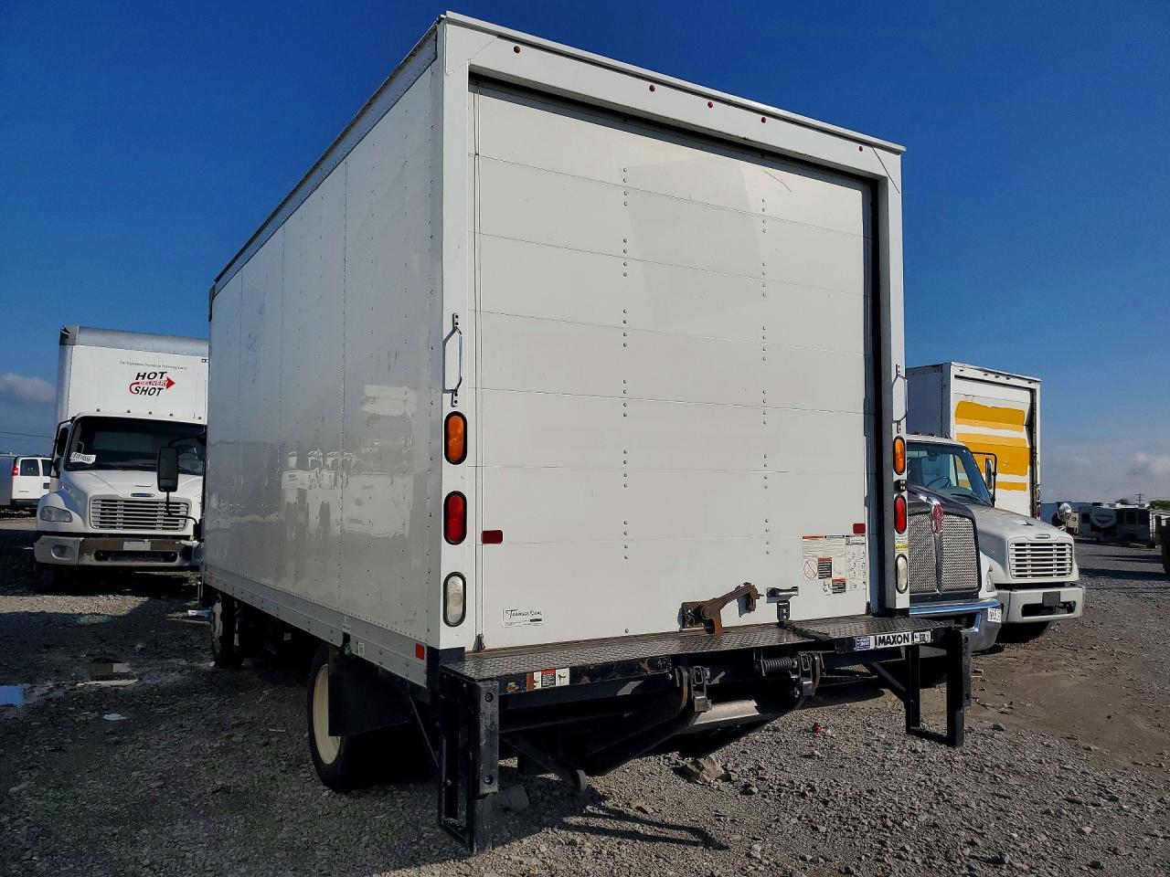 2022 Isuzu Npr Xd Box Truck - Image 2