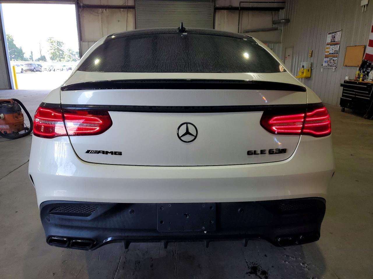 2017 Mercedes-Benz Gle Coupe 63 Amg-S - Фото 6