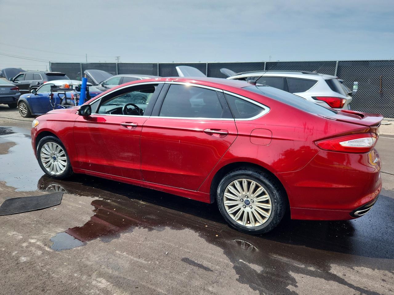 2016 Ford Fusion Titanium - Фото 2