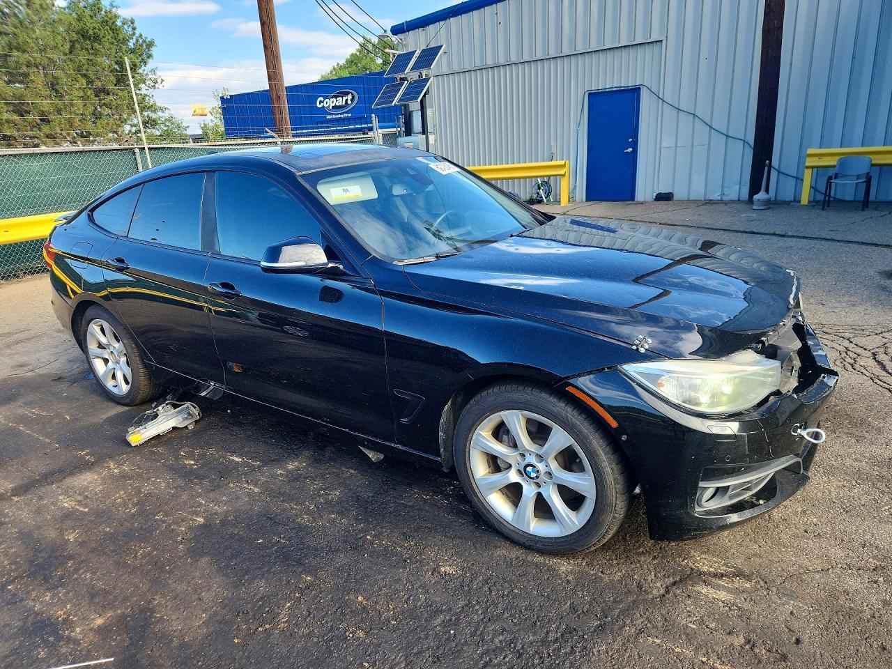 2015 BMW 335 Xigt - Фото 4
