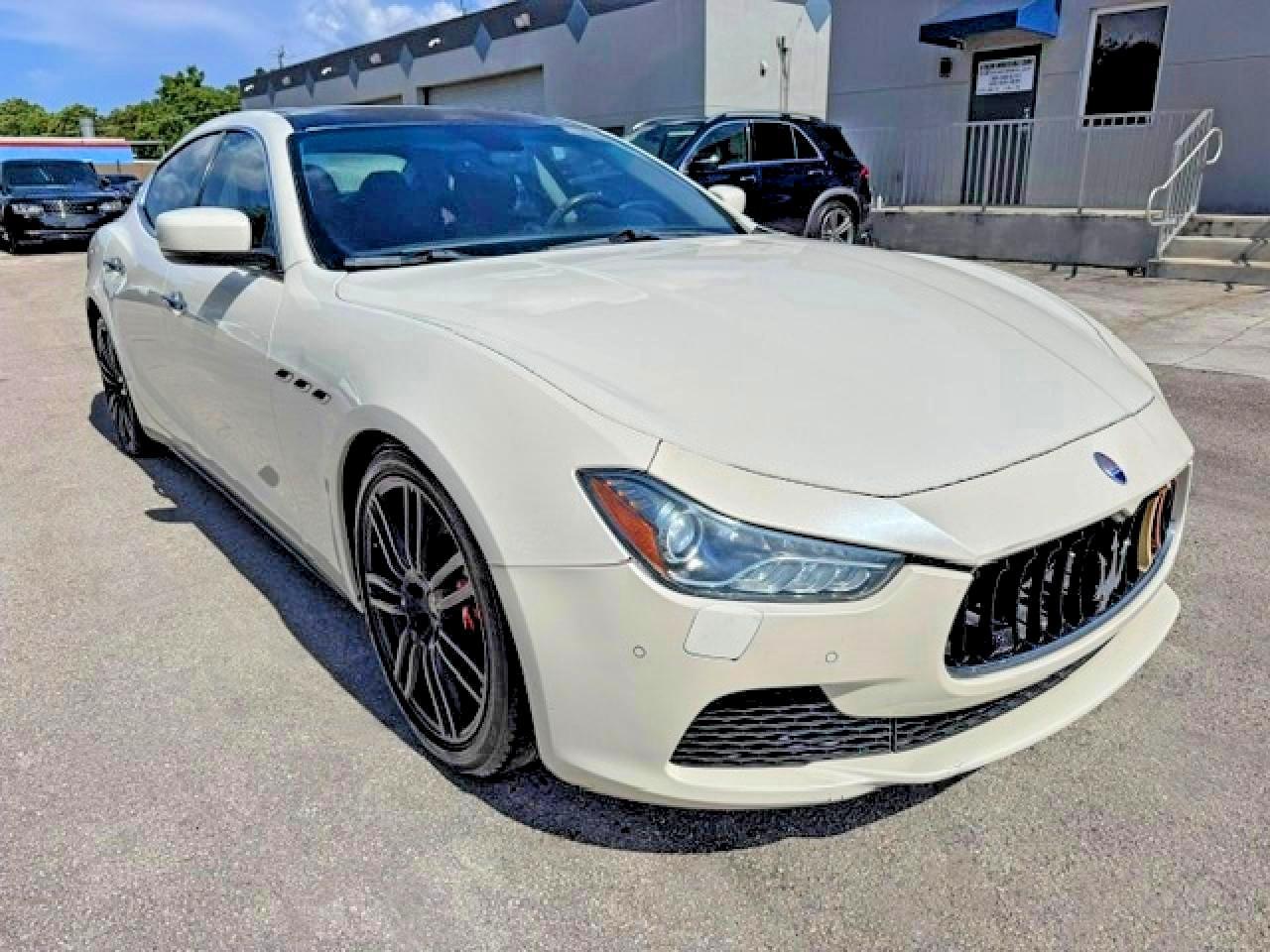 2014 Maserati Ghibli S - Image 4