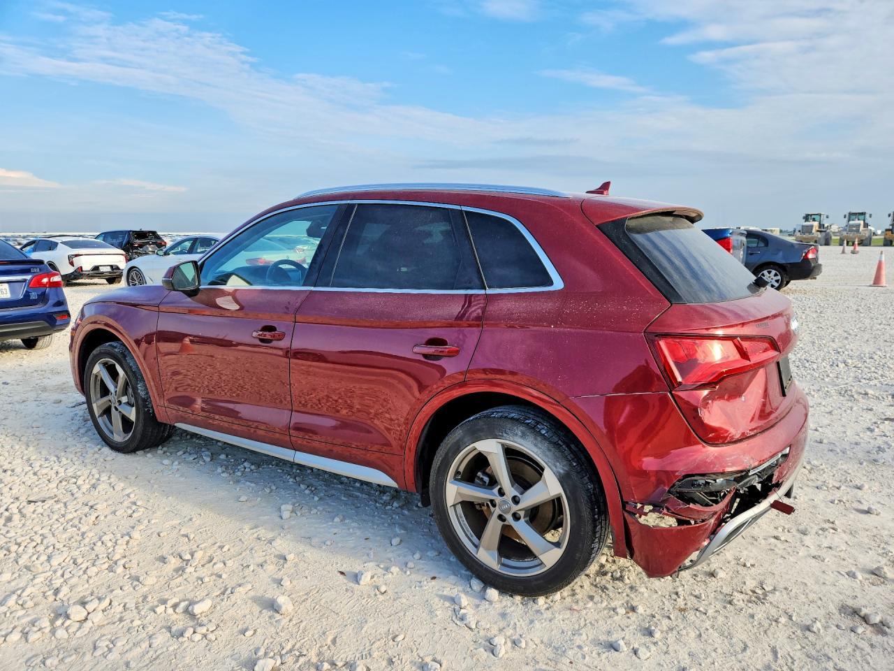2019 Audi Q5 Premium Plus - Image 2