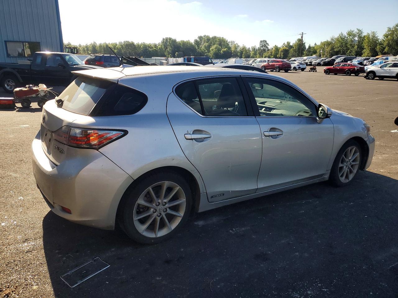 2011 Lexus Ct 200 - Фото 3