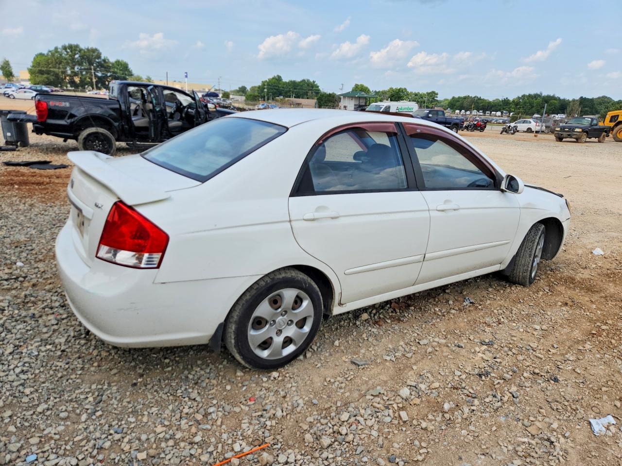 2009 Kia Spectra Lx - Image 3