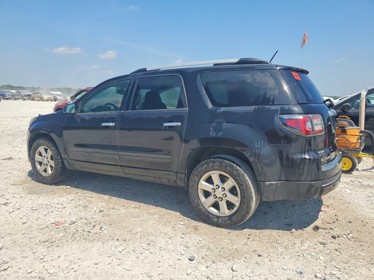 2015 GMC Acadia Sle - Image 2