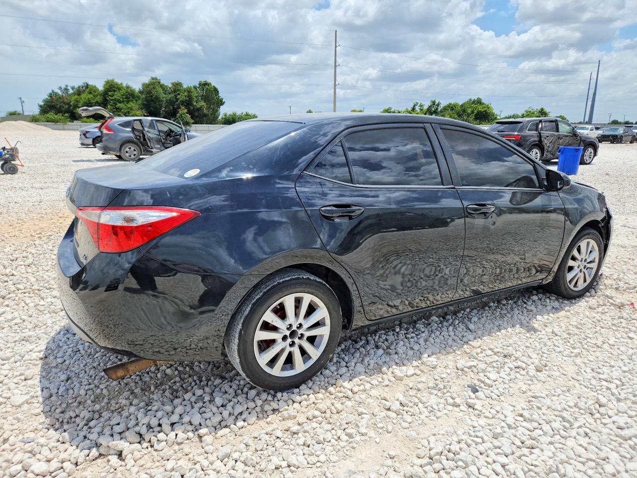 2014 Toyota Corolla Le - Фото 3