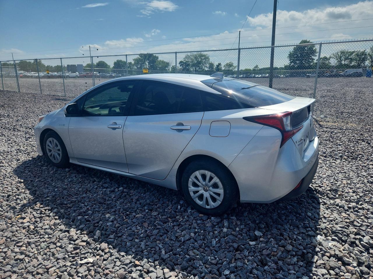 2022 Toyota Prius - Фото 2