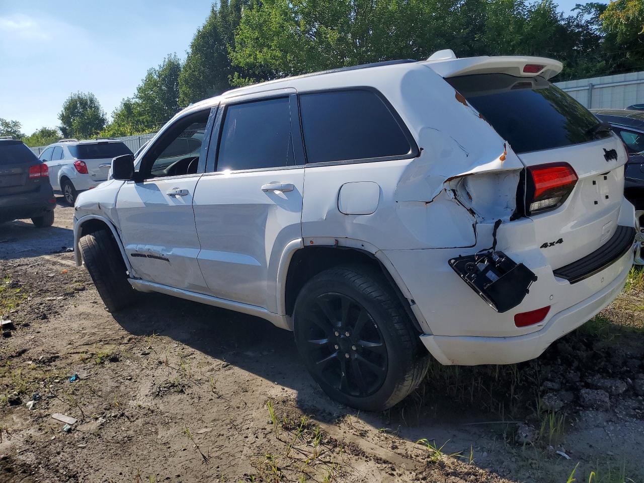2018 Jeep Grand Cherokee Laredo - Фото 2