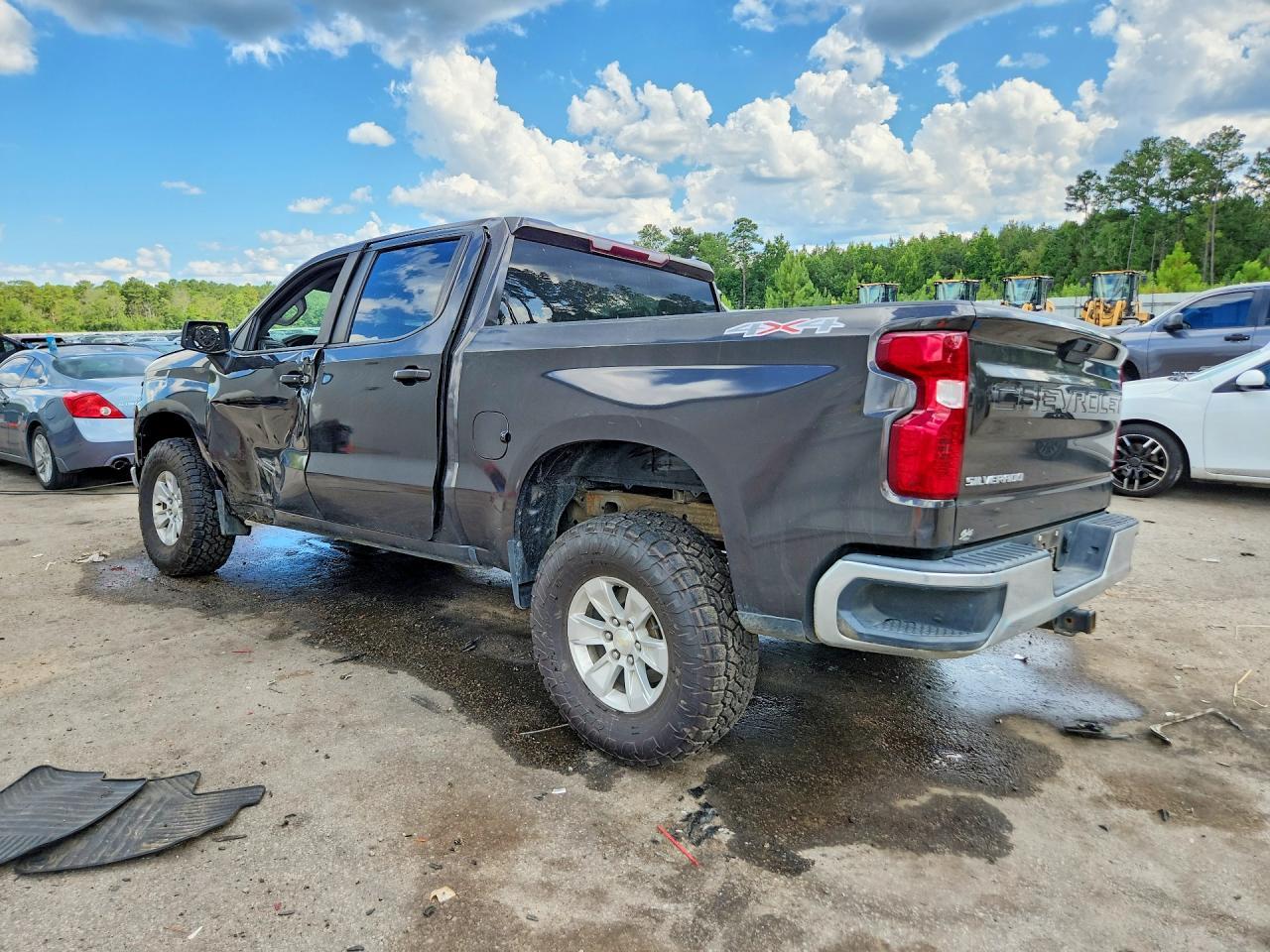 2022 Chevrolet Silverado Ltd K1500 Lt - Фото 2