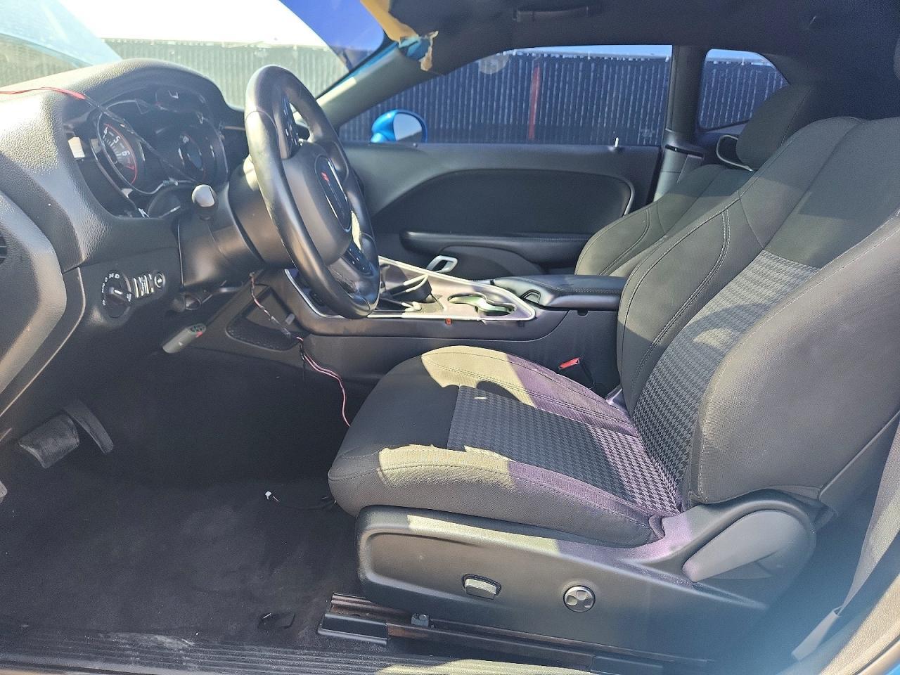 2018 Dodge Challenger Sxt - Image 7