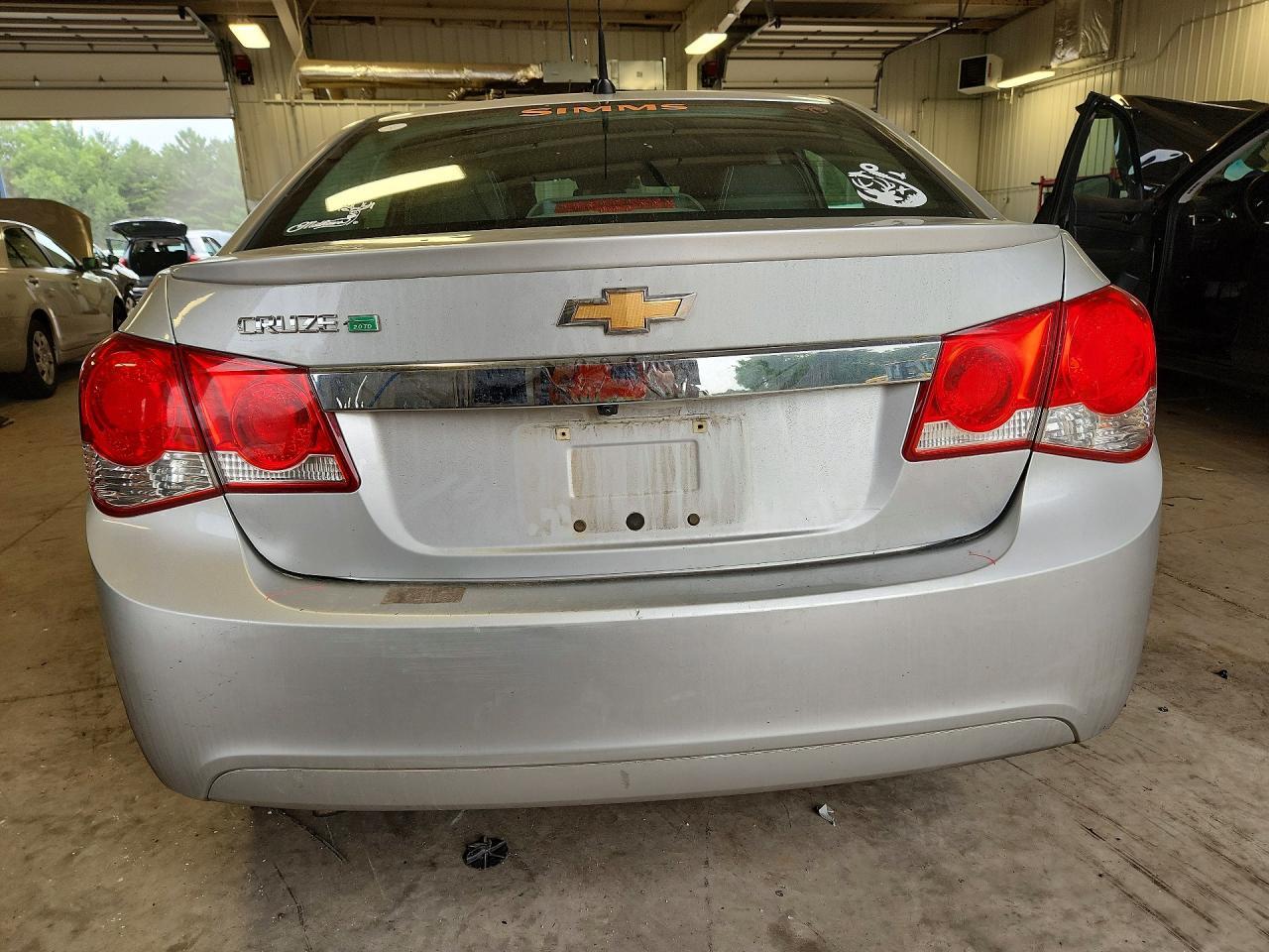 2014 Chevrolet Cruze - Image 6