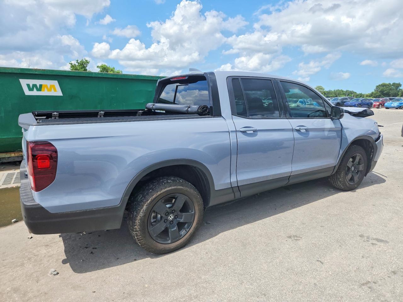 2026 Honda Ridgeline Black Edition - Image 3