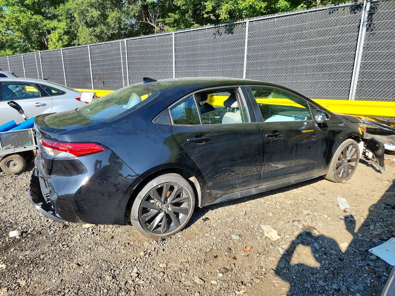 2026 Toyota Corolla Se - Image 3