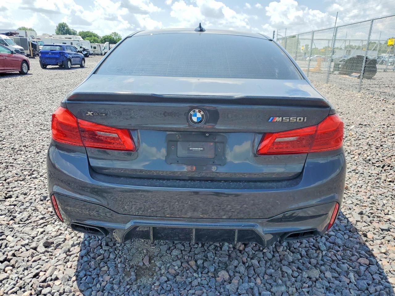 2020 BMW M550Xi - Image 6