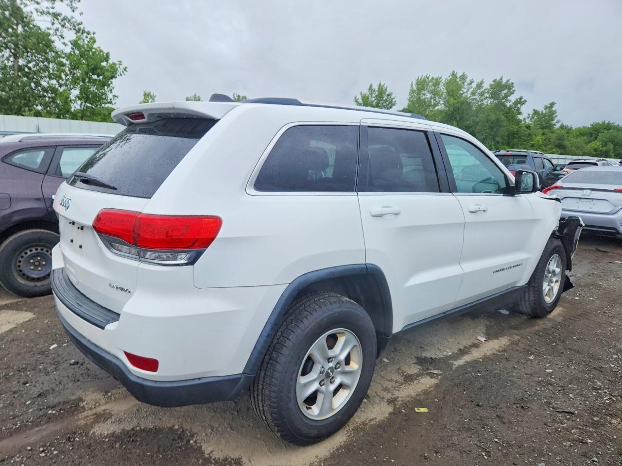 2015 Jeep Grand Cherokee Laredo - Фото 3