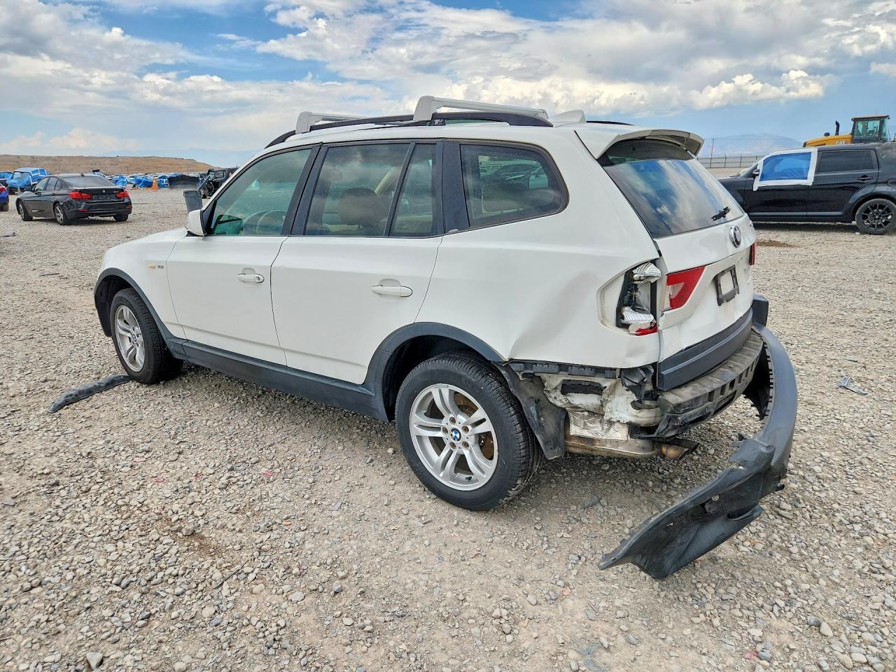 2005 BMW X3 3.0I - Image 2