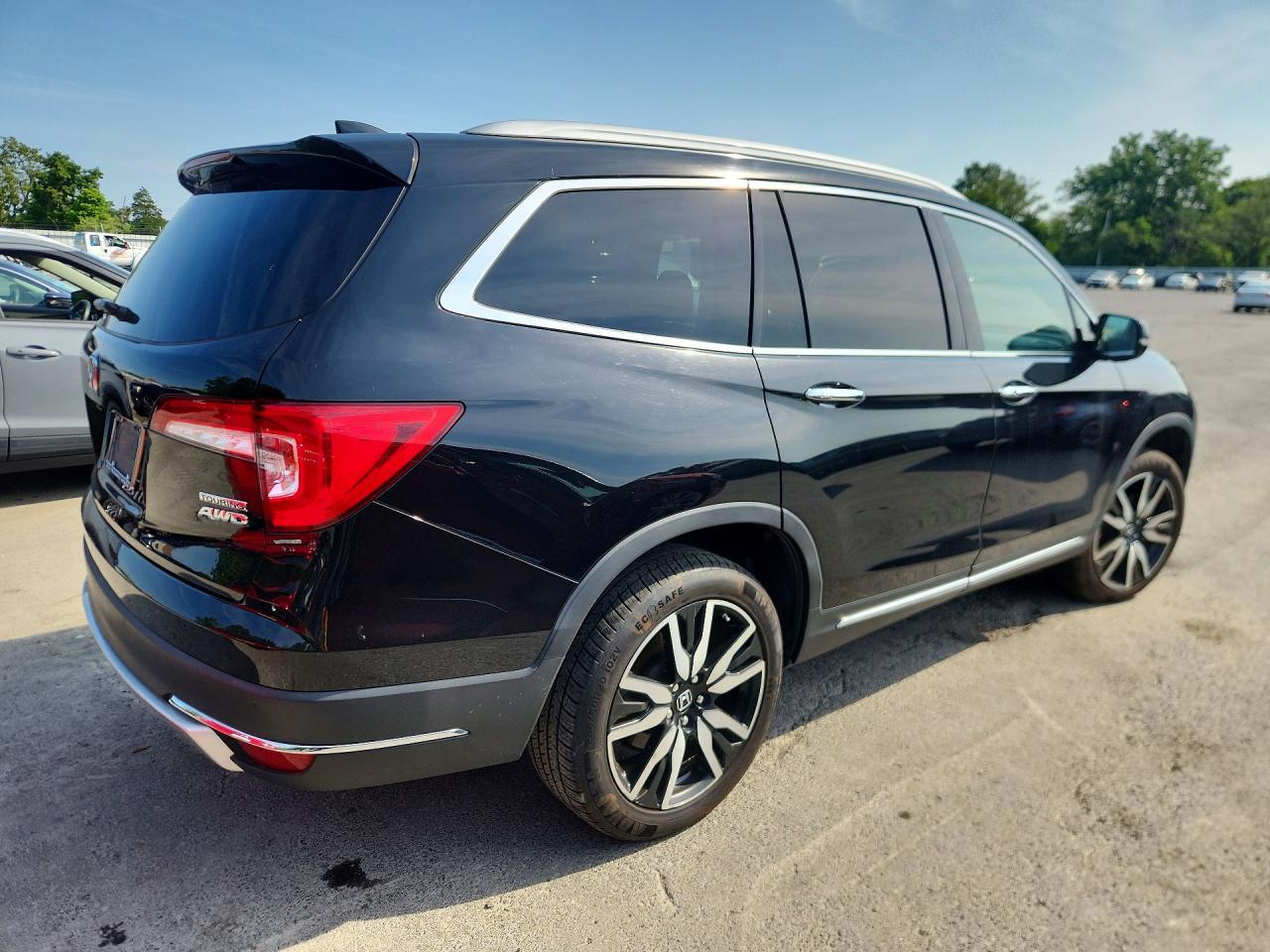 2022 Honda Pilot Touring - Фото 3