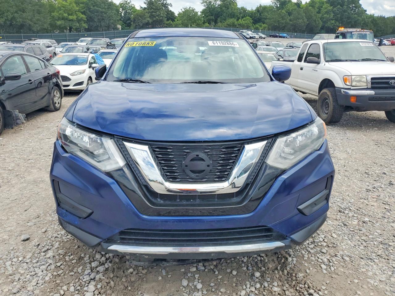 2017 Nissan Rogue S - Image 5