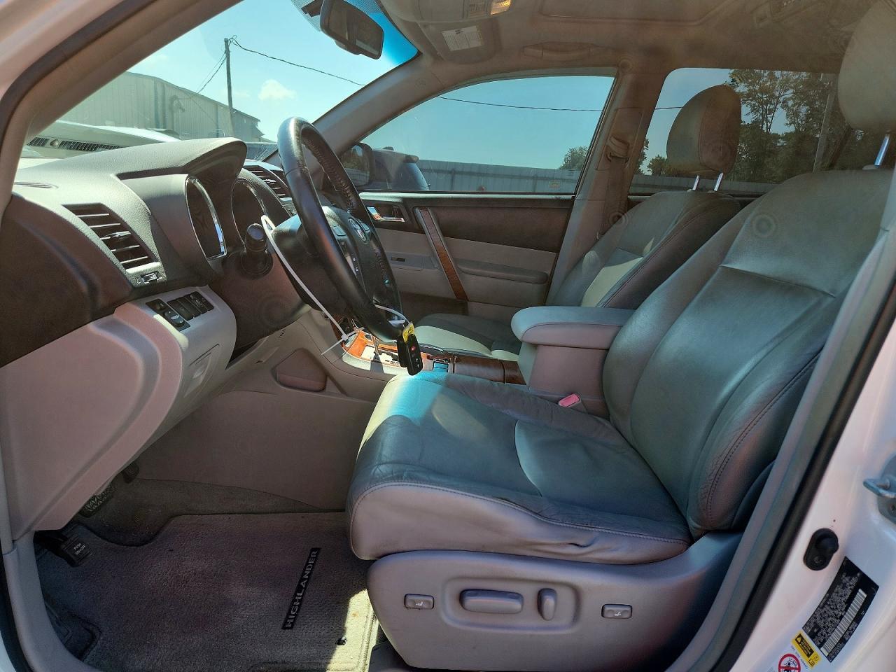 2010 Toyota Highlander - Фото 7