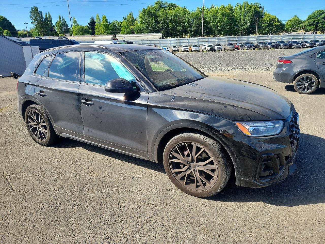 2023 Audi Sq5 Premium Plus - Image 4