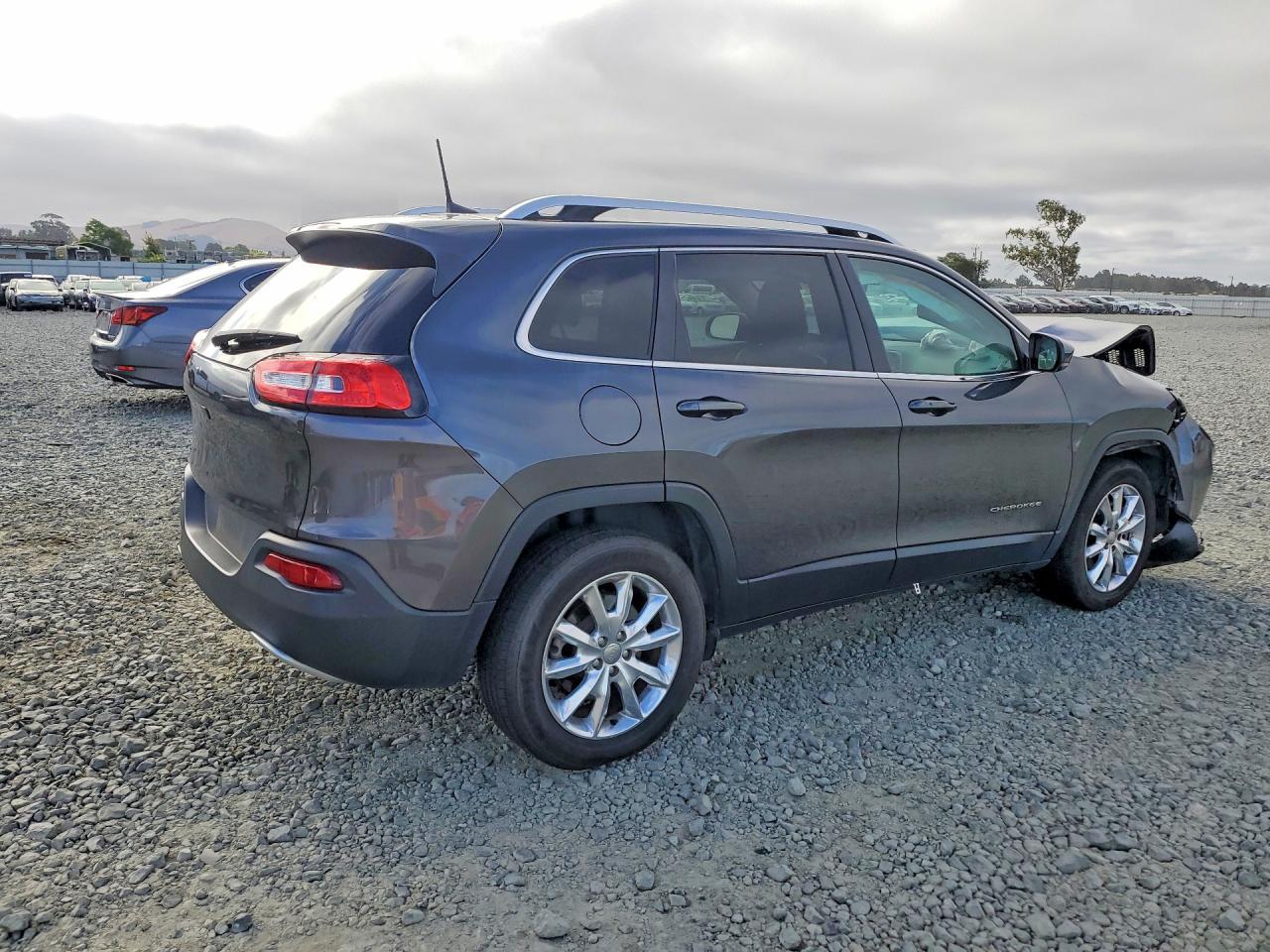 2017 Jeep Cherokee Limited - Фото 3