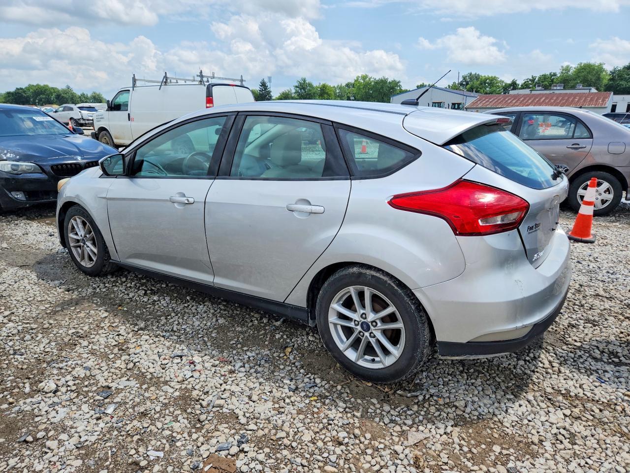 2016 Ford Focus Se - Фото 2