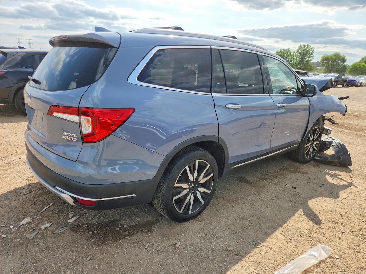 2022 Honda Pilot Touring - Фото 3