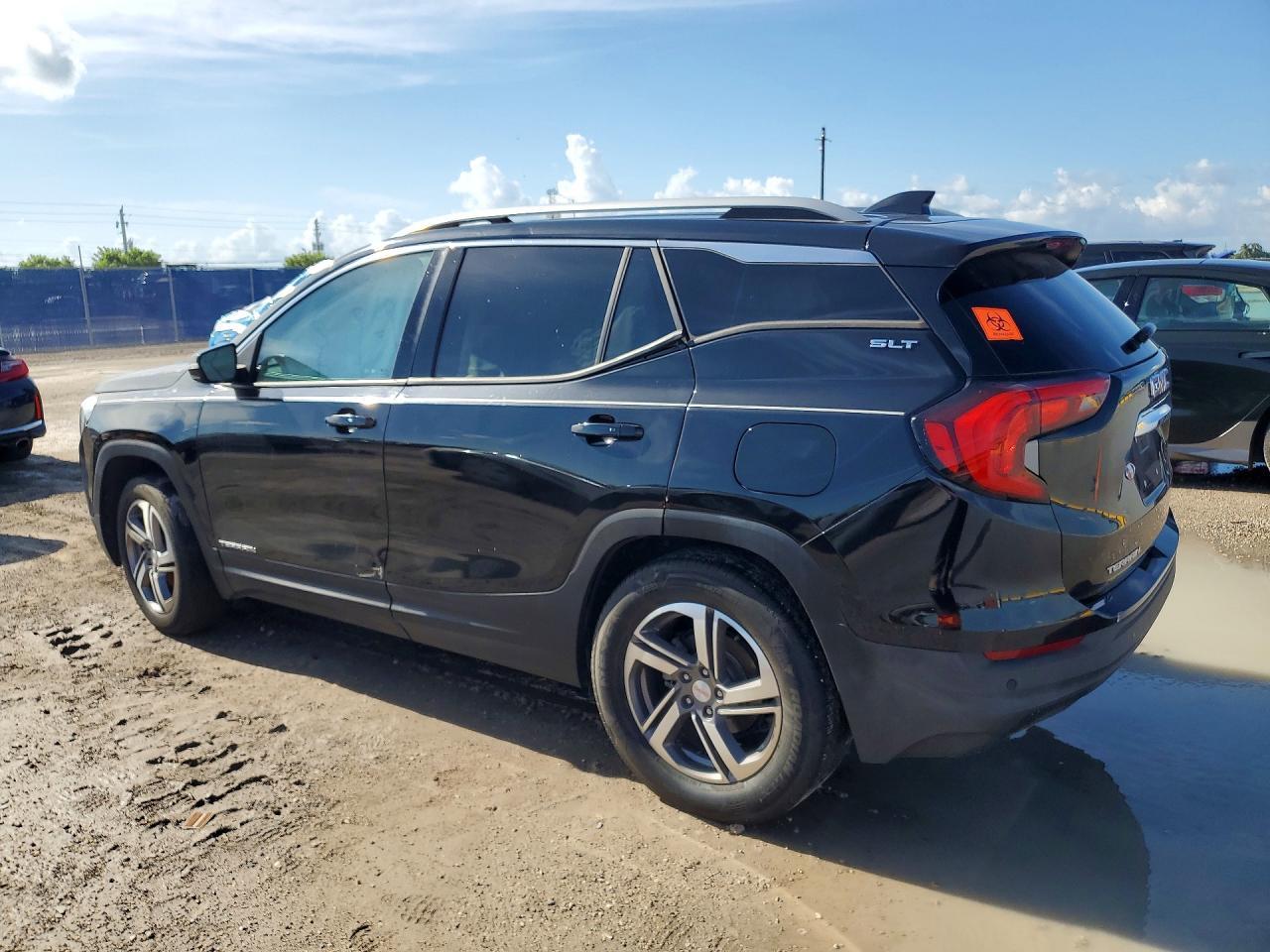 2020 GMC Terrain Slt - Image 2