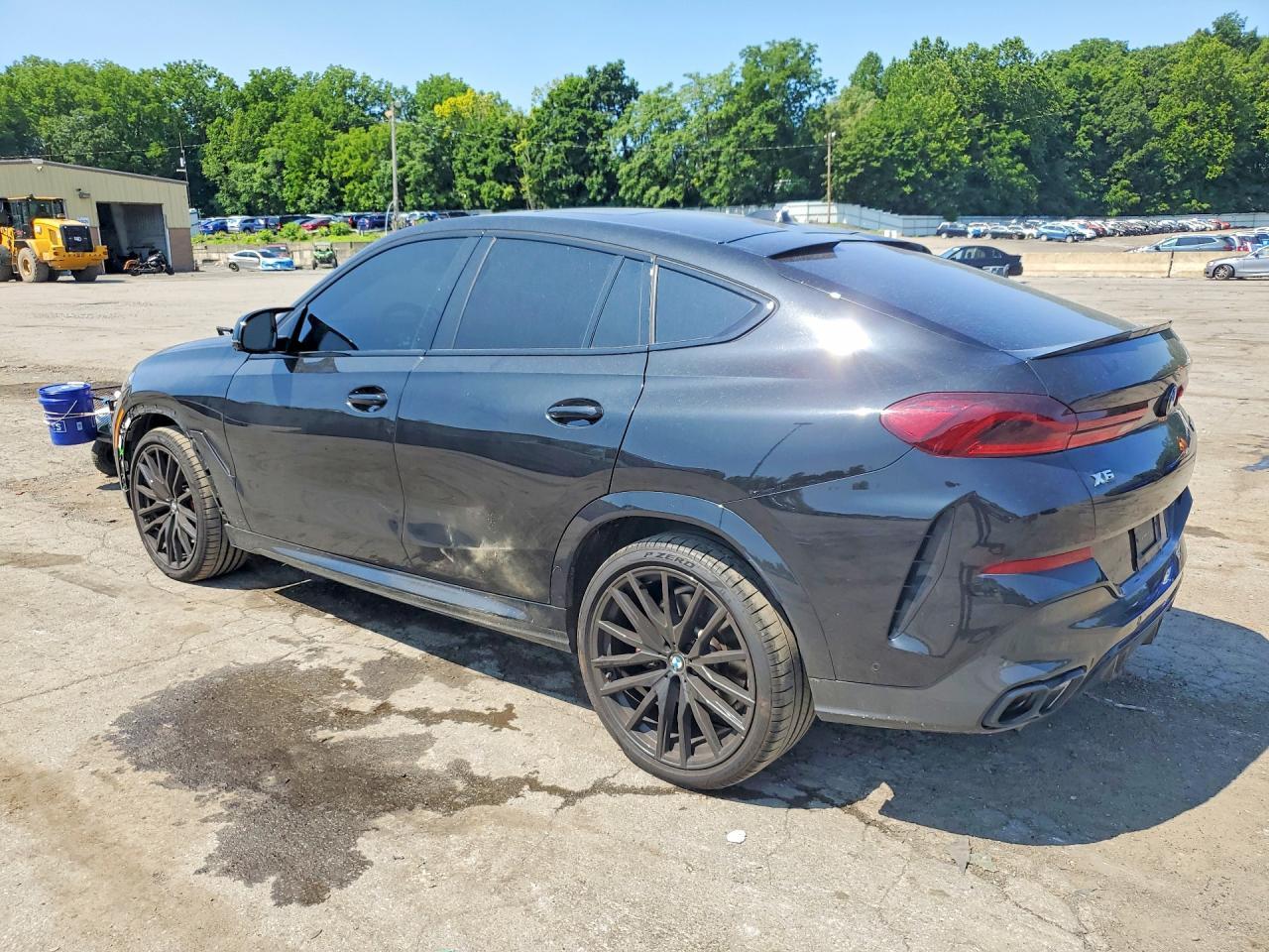 2025 BMW X6 M60I - Image 2