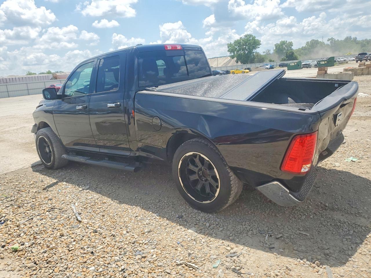 2017 Ram 1500 Slt - Фото 2