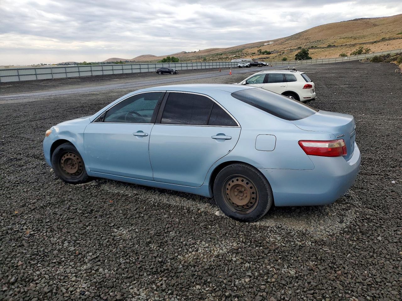 2007 Toyota Camry - Image 2
