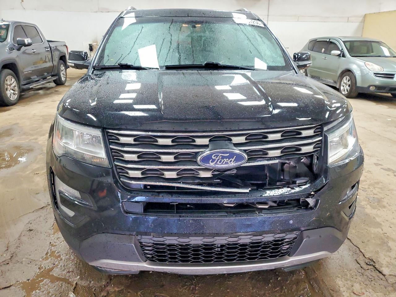 2016 Ford Explorer Xlt - Image 5