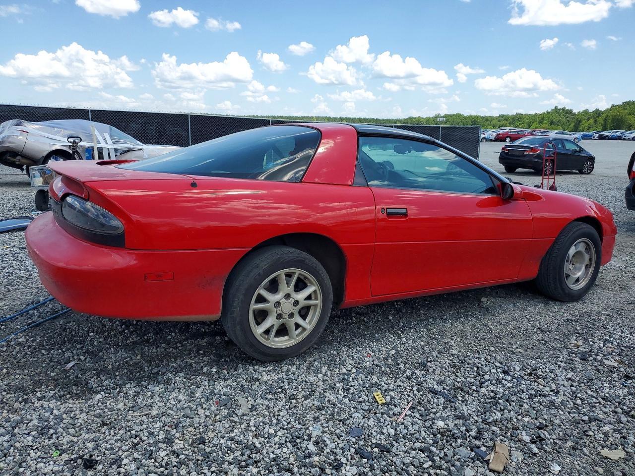 2000 Chevrolet Camaro - Image 3